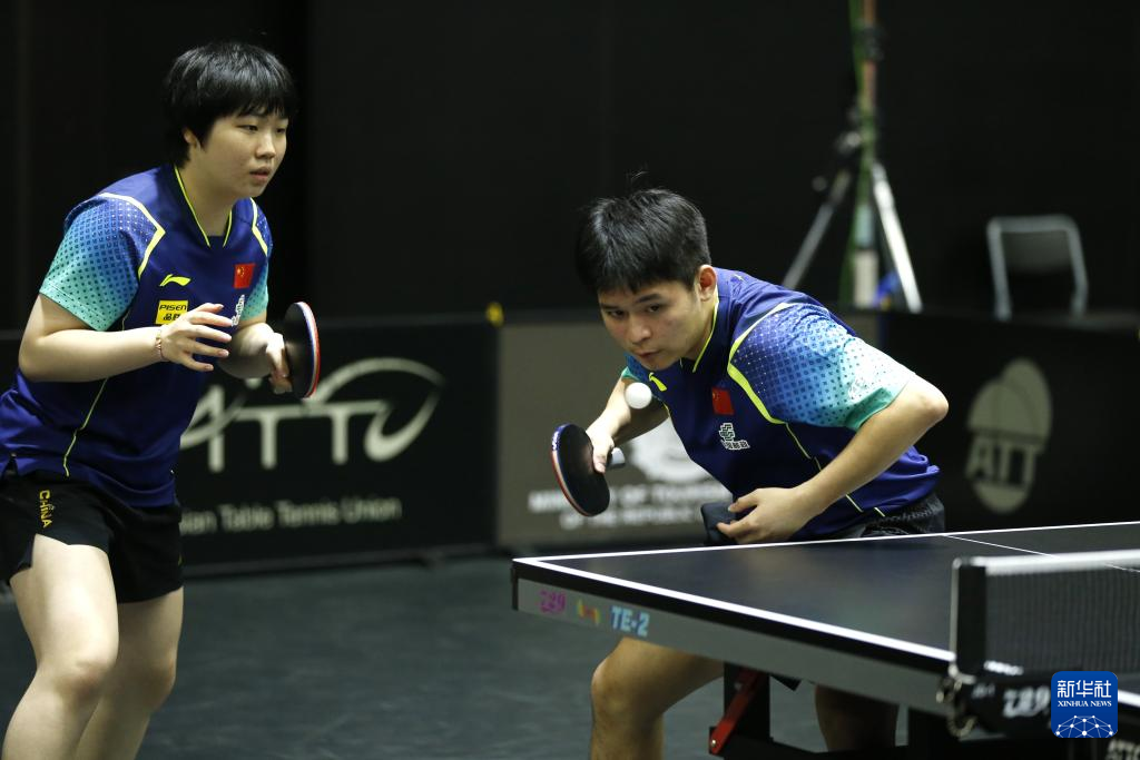 次凭借顽强 次凭借顽强