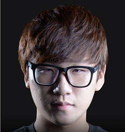 而这位球员 而这位球员