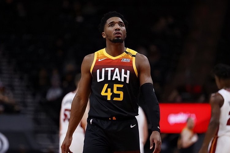 看到老鹰在 看到老鹰在